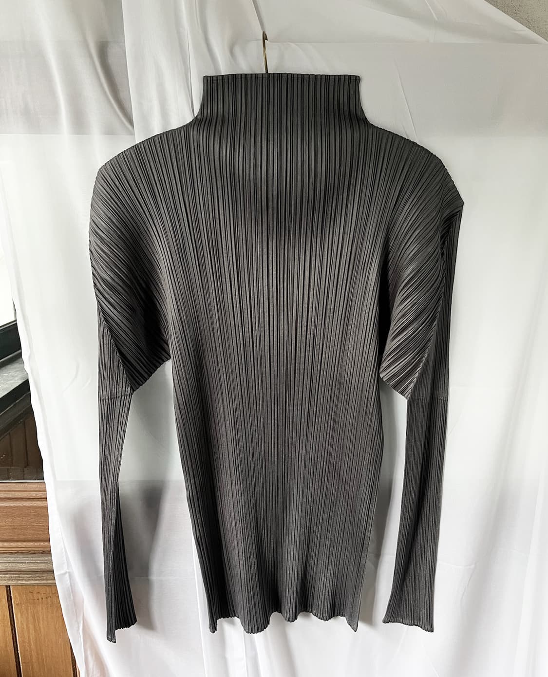 ISSEY MIYAKE PLEATS PLEASE dark grey top 상품이미지7
