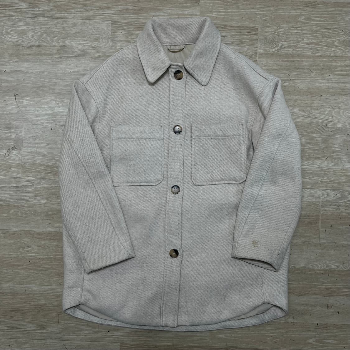 H&M 에이치앤엠 여성 오버핏 헤링본 셔켓 자켓 [오트밀] M/95 상품이미지1