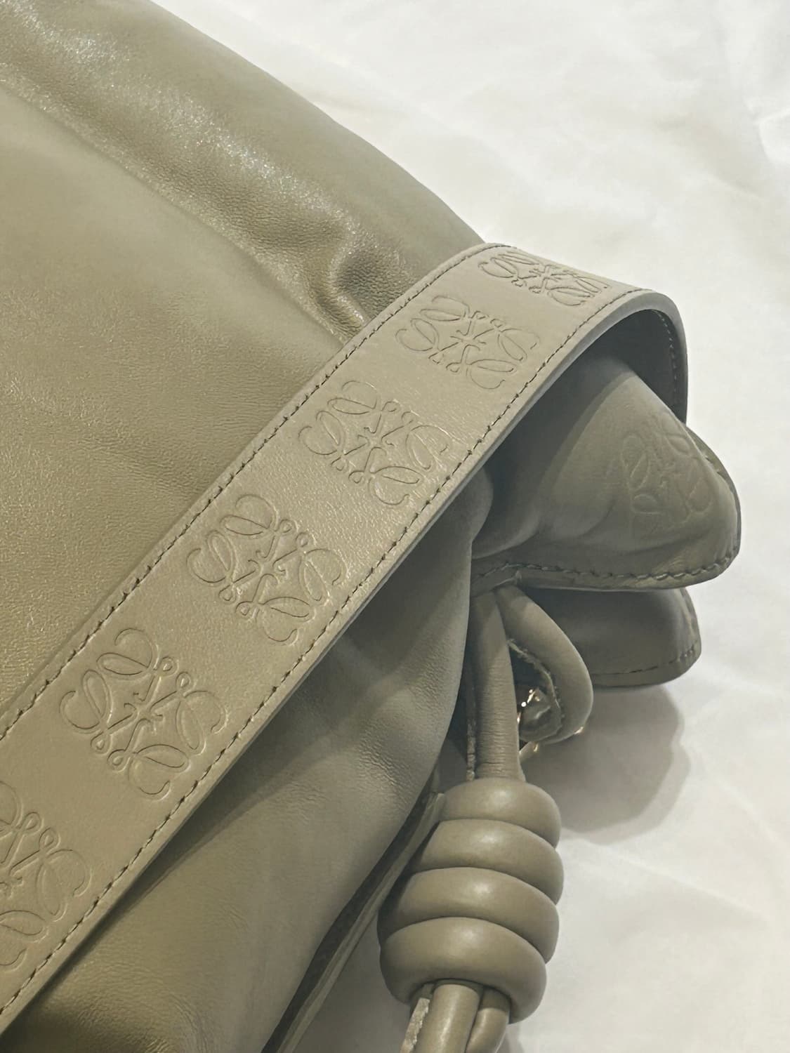 [정품,새상품,판매가300만원대] 로에베 LOEWE 플라멩코 숄더백 상품이미지5