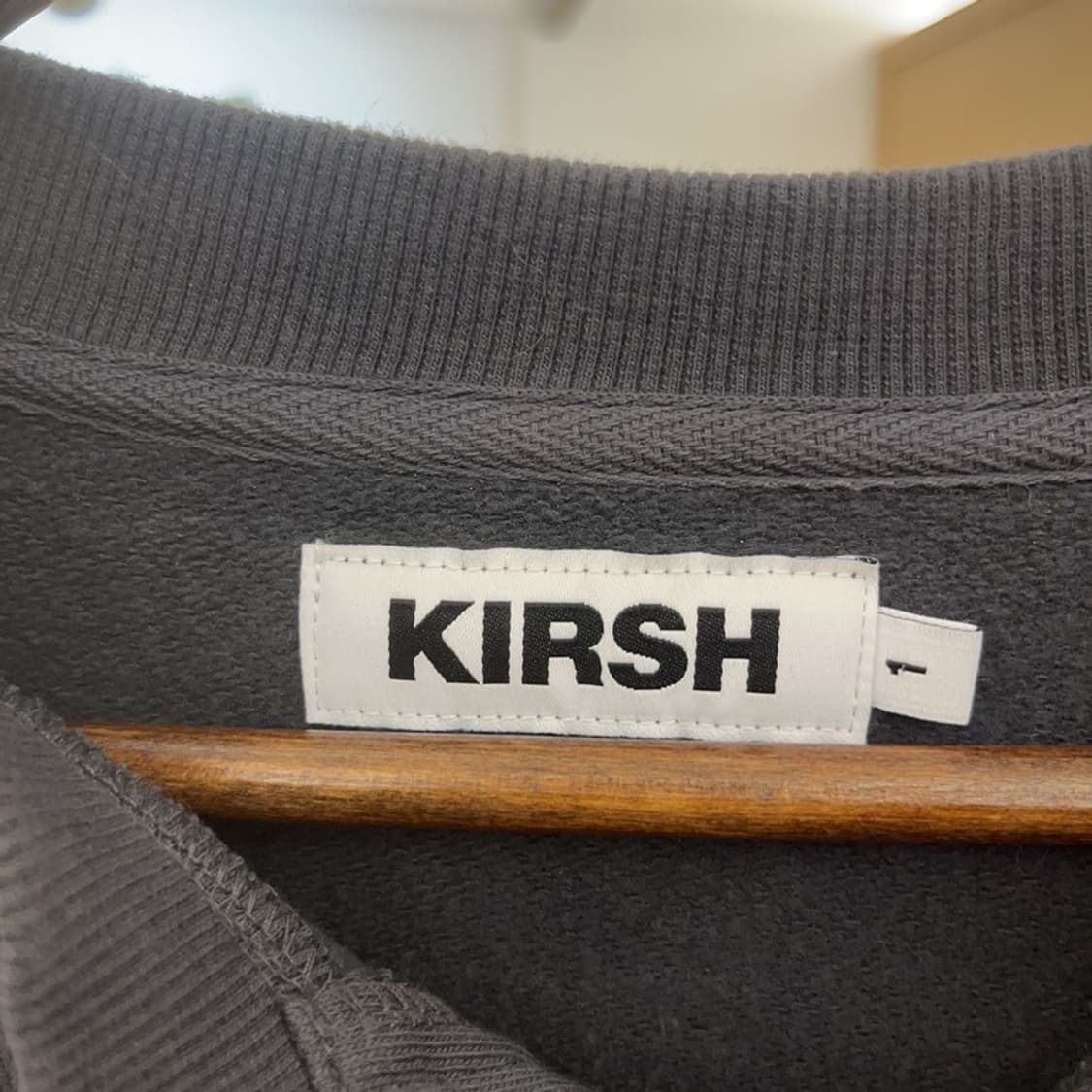 키르시 빈티지 키치 빅체리로고 버튼 맨투맨 1 C07626 상품이미지5