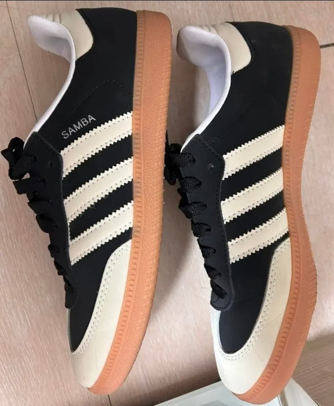 s급 아디다스 250 정품 삼바 OG 블랙 IE5836 사진 앞코 참고 상품이미지3