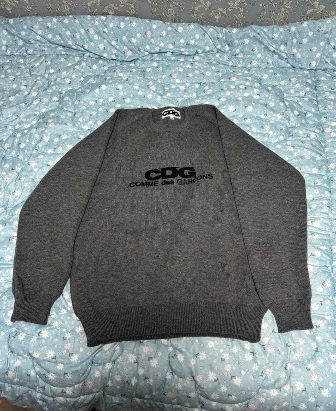 CDG 꼼데가르송 브이넥 스쿨 회색 가디건 상품이미지1