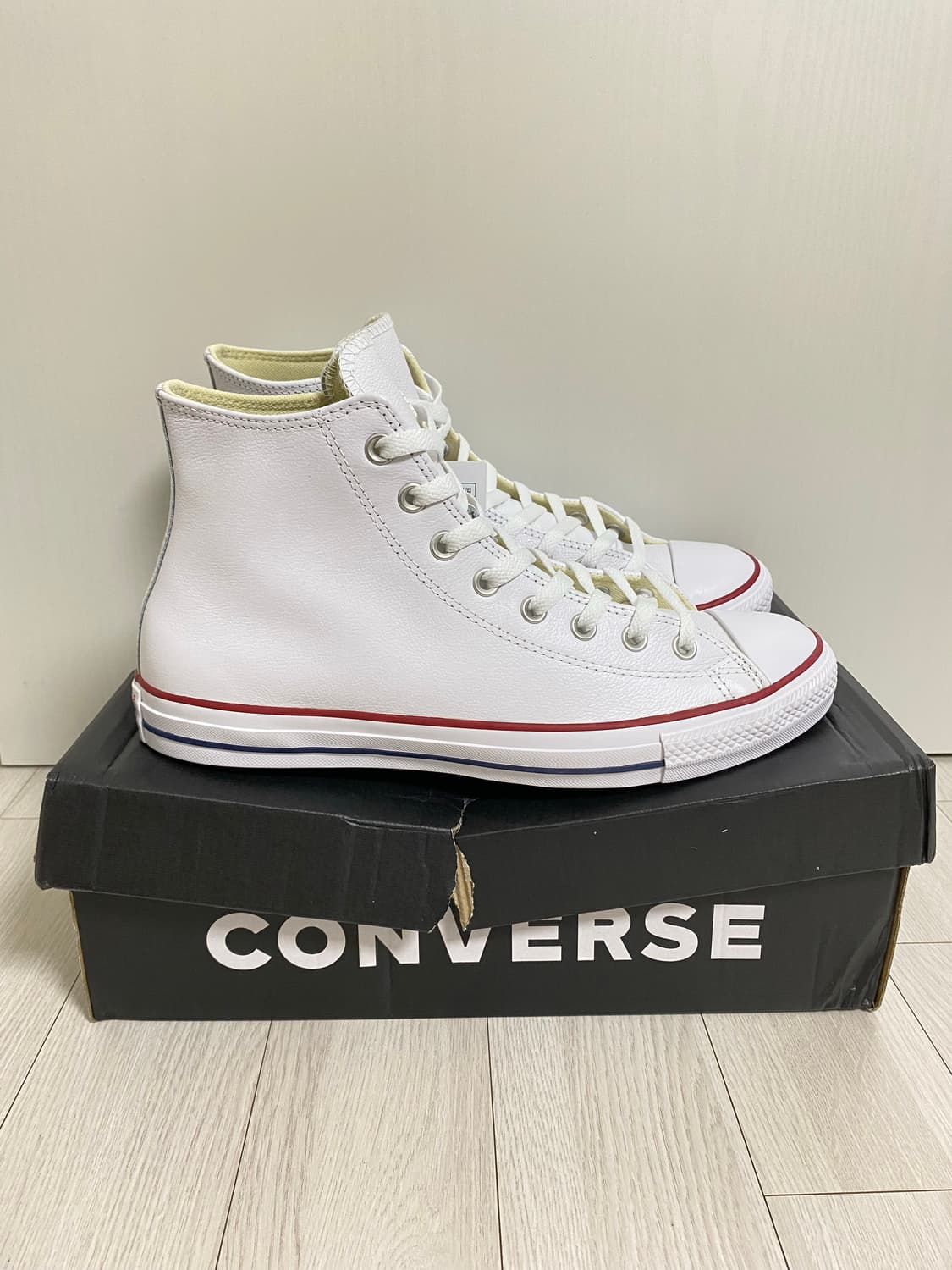 컨버스 척테일러 올스타 클래식 레더 화이트 상품이미지4