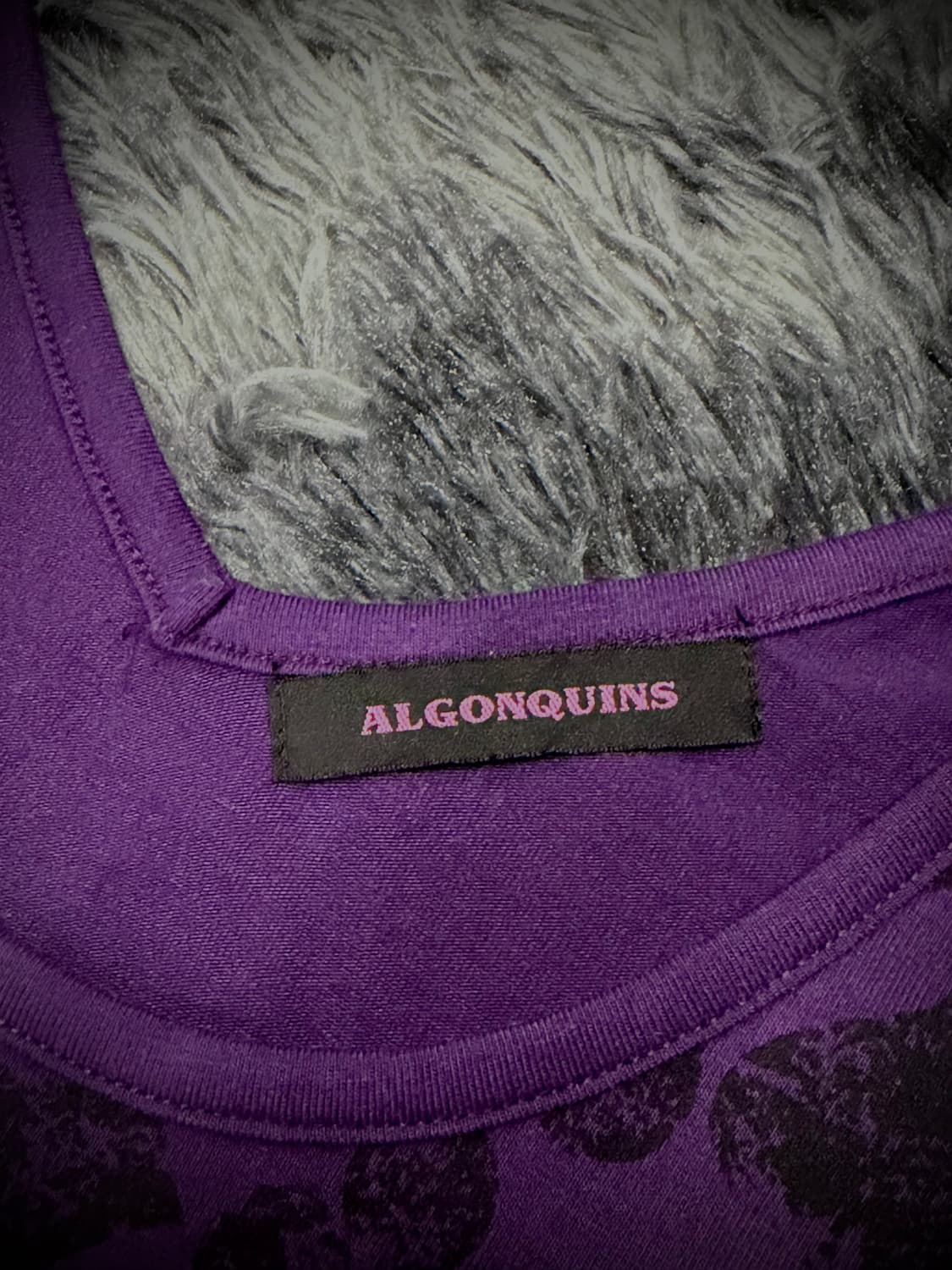ALGONQUINS 트럼프 패턴 데미지 언발 슬리브리스 상품이미지9