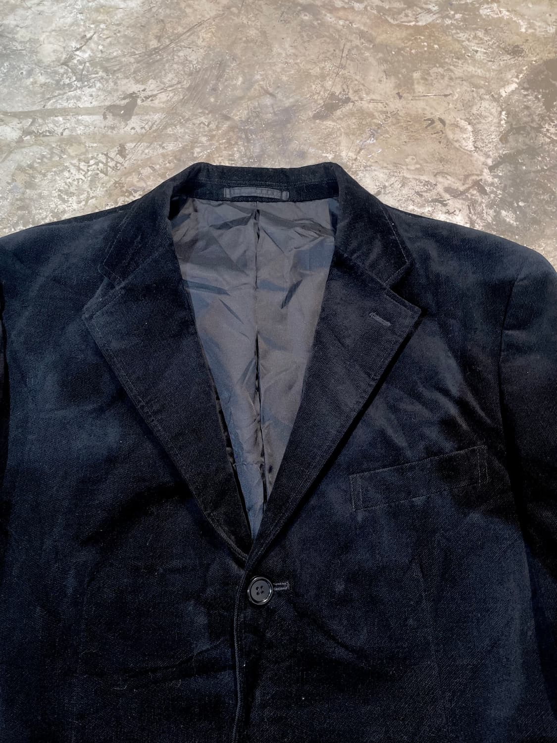 Uniqlo Three-Button Black Blazer  상품이미지3