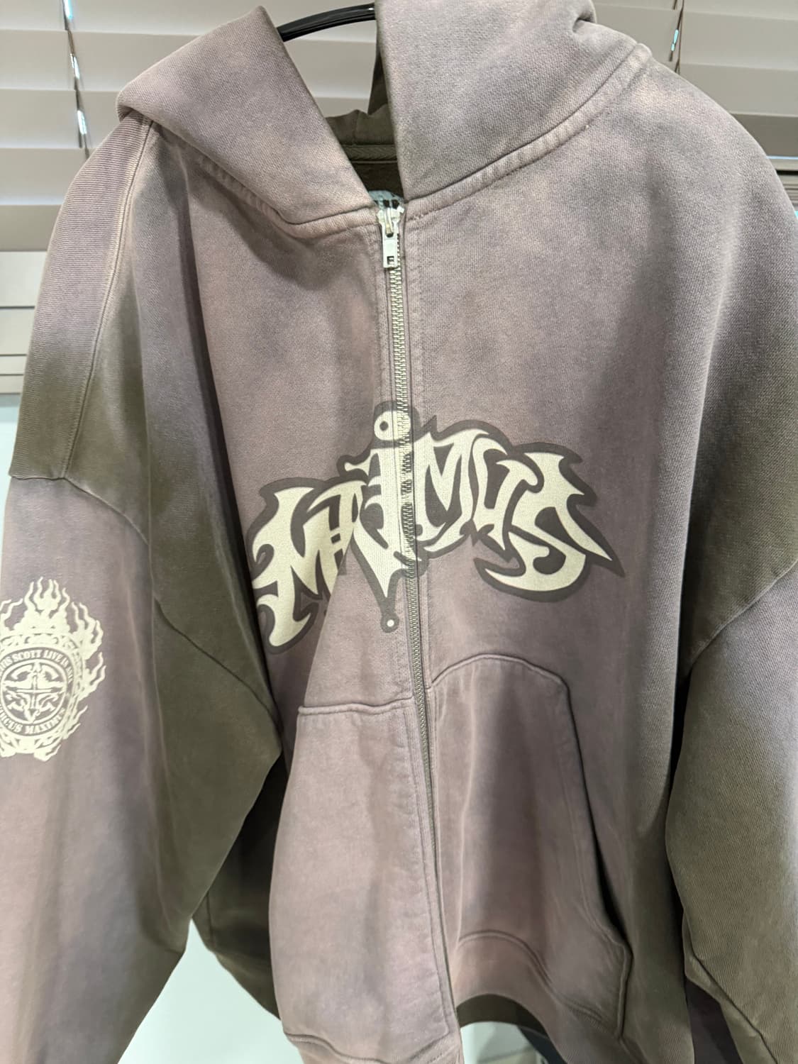 트레비스 스캇 내한 머천 후드집업 L 상품이미지1