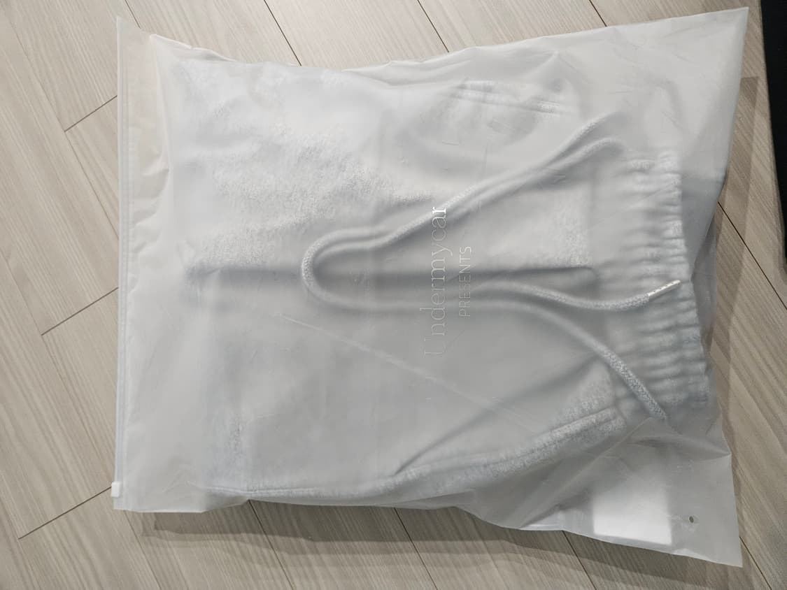 언더마이카 무.02 스웻 팬츠 사이즈 2 새상품 팝니다 상품이미지3