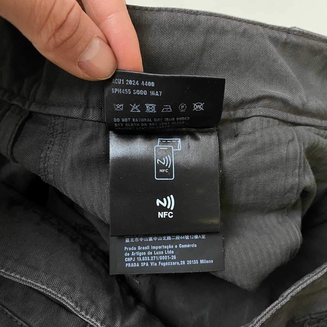[L] 프라다 코튼 카고 팬츠 상품이미지9