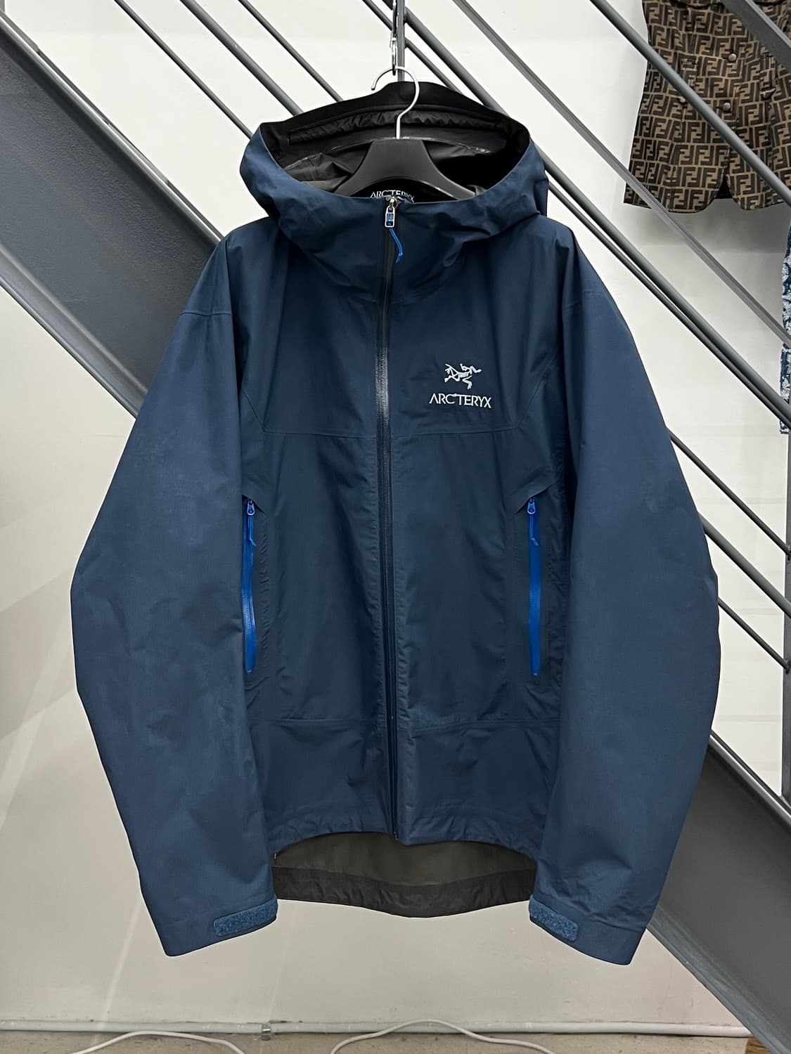 아크테릭스 베타 SL 고어텍스 자켓 상품이미지1