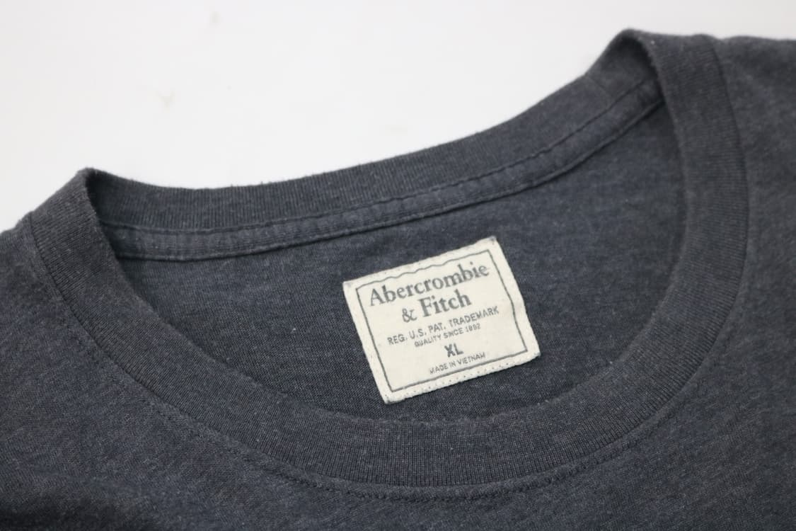아베크롬비 앤 피치 뉴욕 머슬핏 챠콜 티셔츠 (XL) 상품이미지4