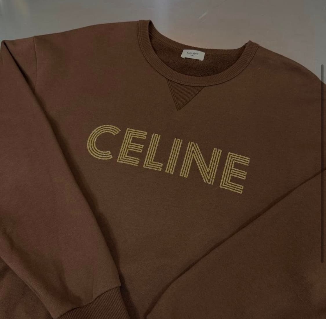 [리오브전포점] 셀린느 스티치 로고 맨투맨 상품이미지3