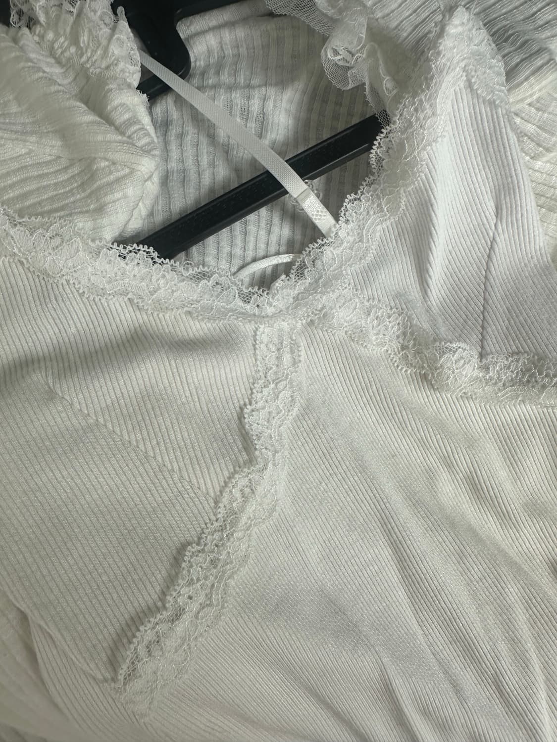 (세트로 판매) 스젠 레이스 슬리브리스 미니스커트 화이트 상품이미지3