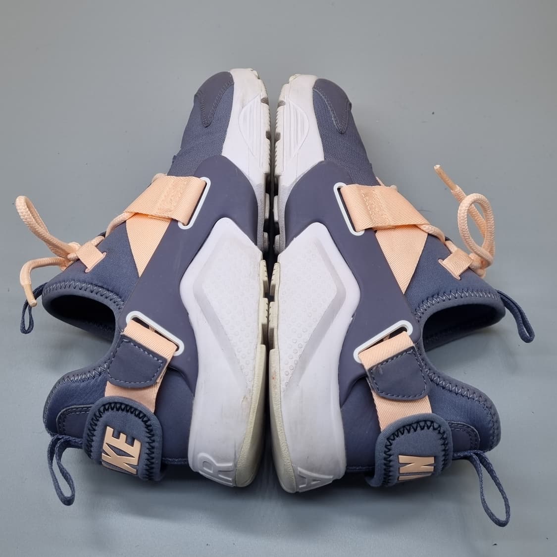 나이키 에어 허라취 시티로우 운동화 230 상품이미지5