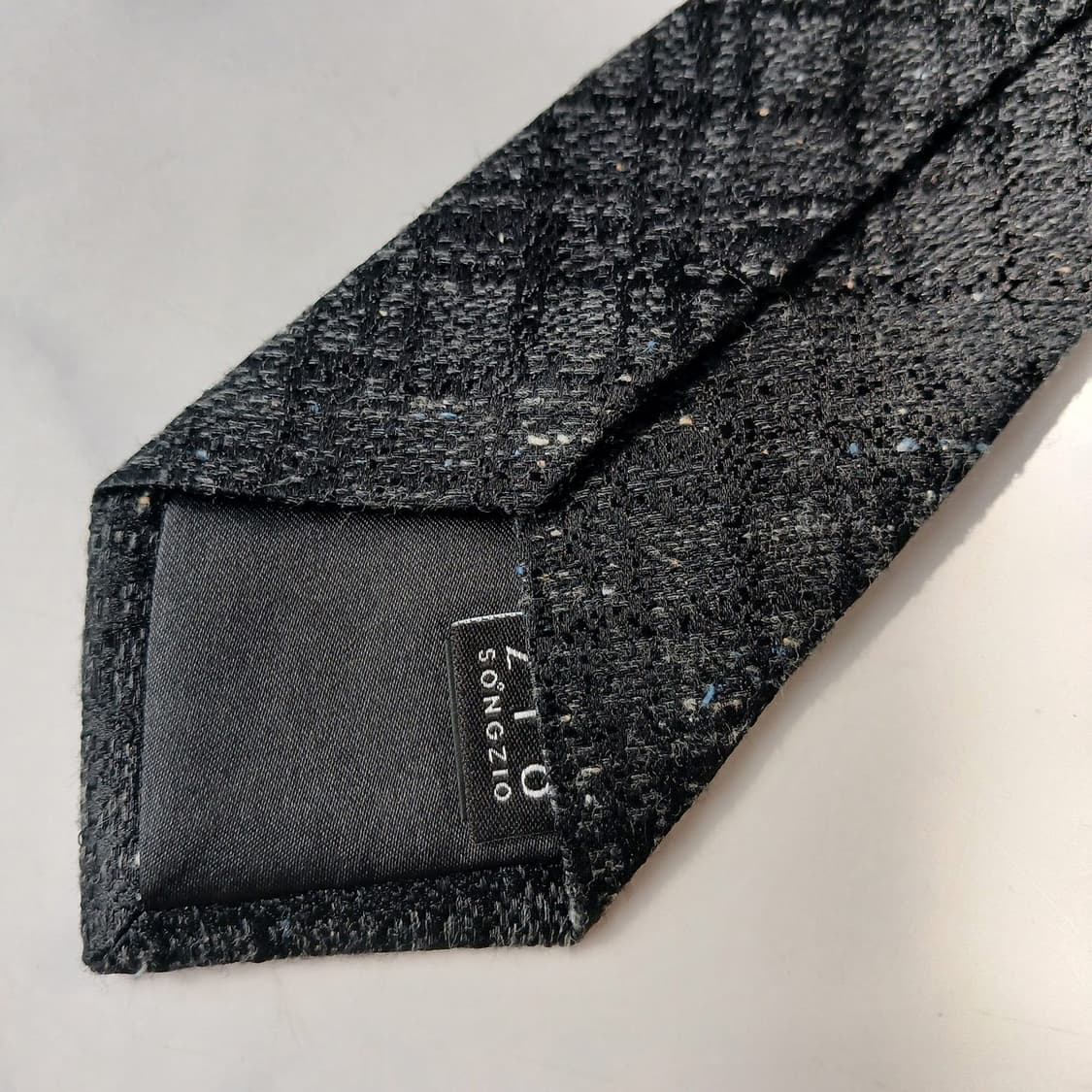 지오송지오 실크 블랙 텍스처 넥타이 7.8cm 새상품 E790 상품이미지7