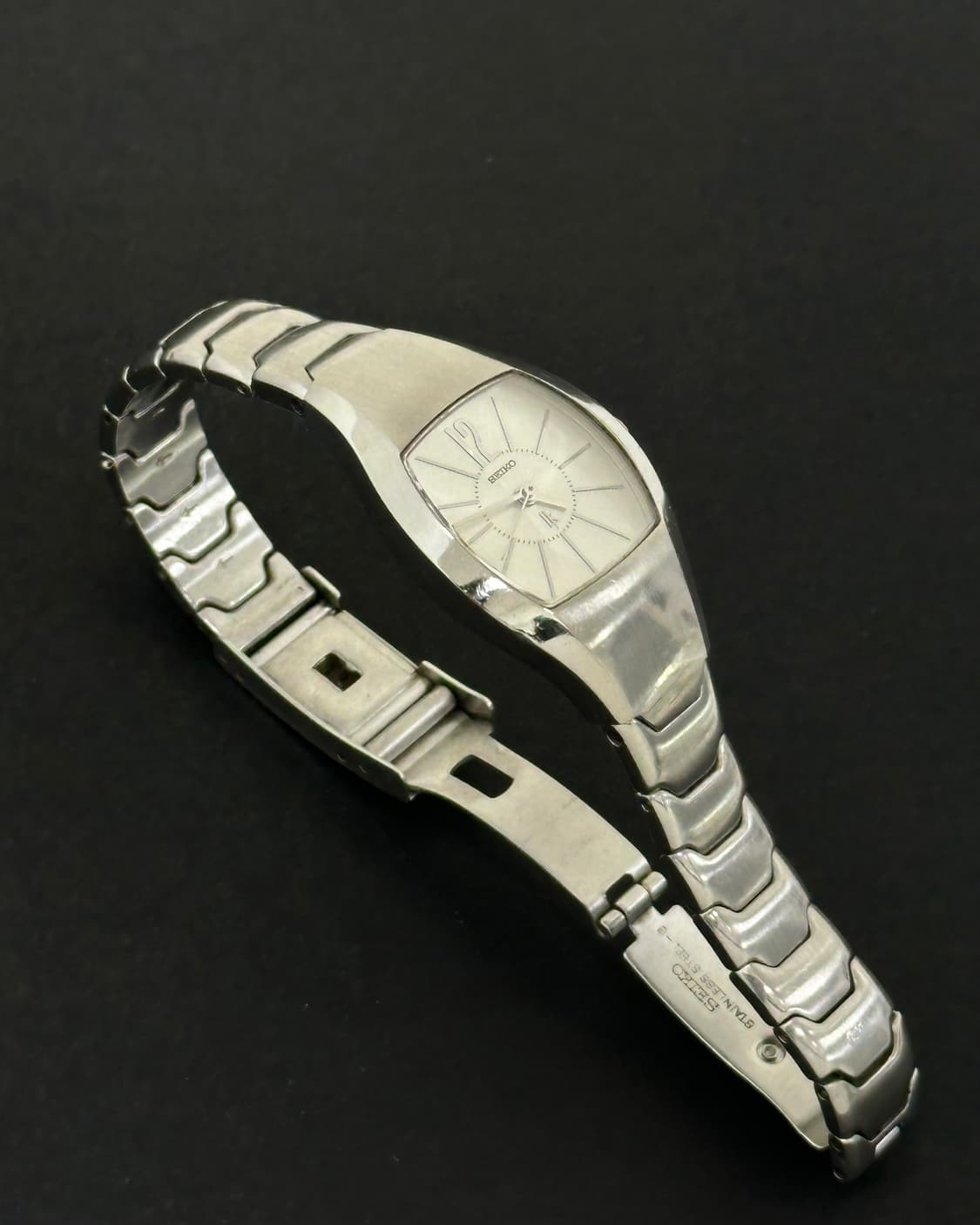 세이코 루키아 화이트 다이얼 쿼츠 시계 상품이미지6