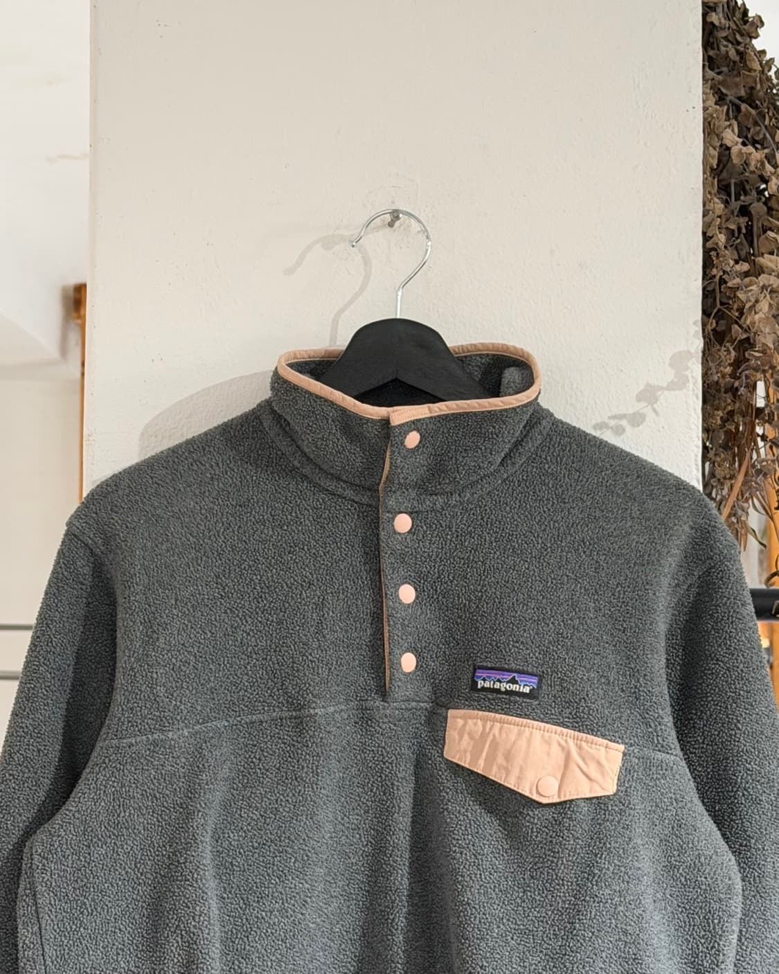 파타고니아 차콜 신칠라 플리스 스냅-T 풀오버 상품이미지4