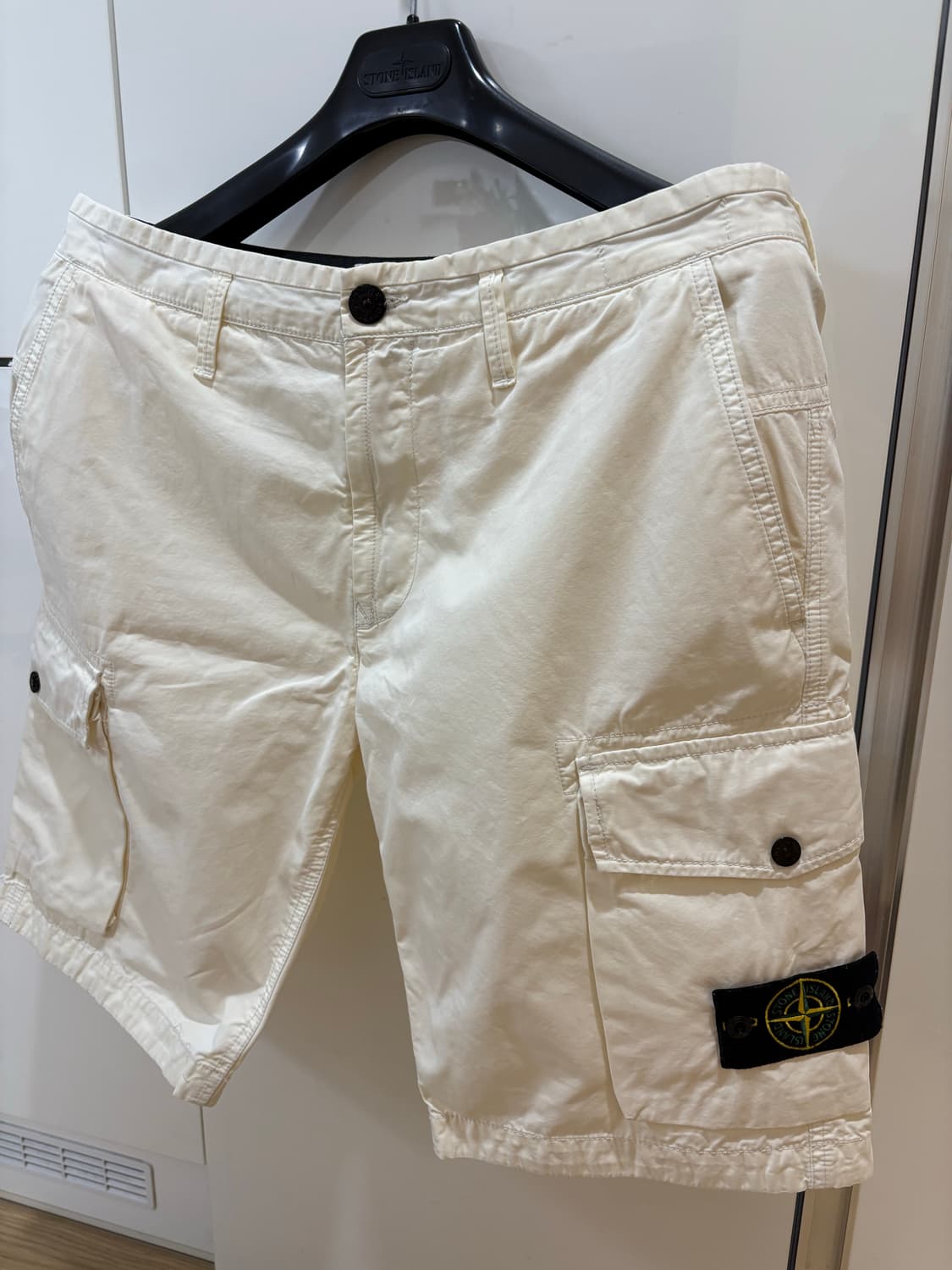 스톤아일랜드 베이지 반바지 33-34 (새상품급) 상품이미지1