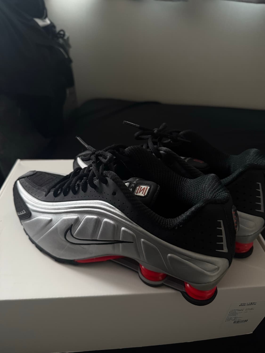 나이키 샥스 275 상품이미지1