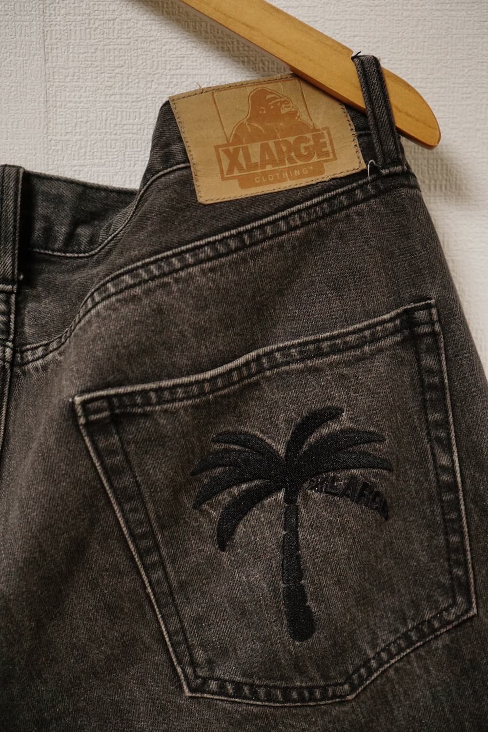 Xlarge 36사이즈 야자수 자수바지 상품이미지5