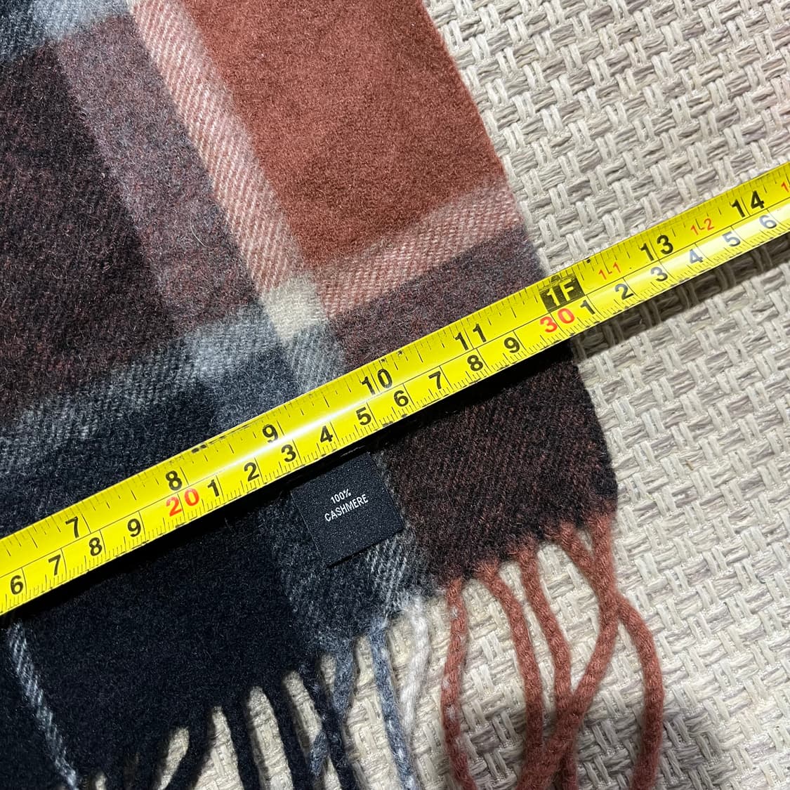 고비 캐시미어 체크 머플러 상품이미지4