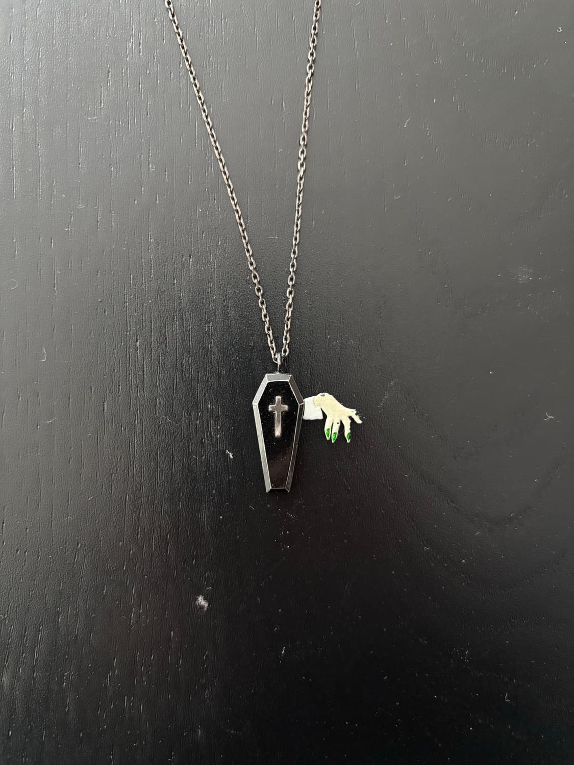 언더커버 20ss 드라큘라 관 디핸드 목걸이 상품이미지3