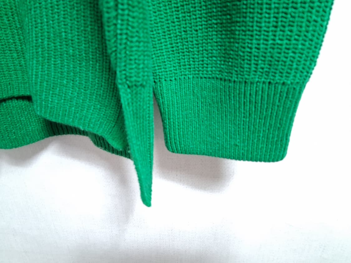 코모도 러브 니트 그린색 검정영문자수로고 오버핏 95 상품이미지6