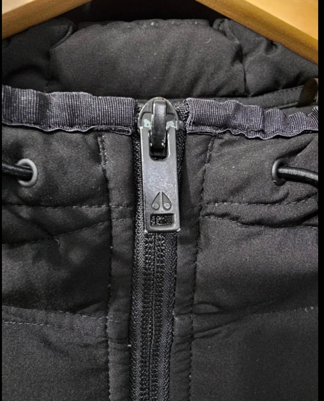 정품 무스너클 블랙 패딩 95 상품이미지7