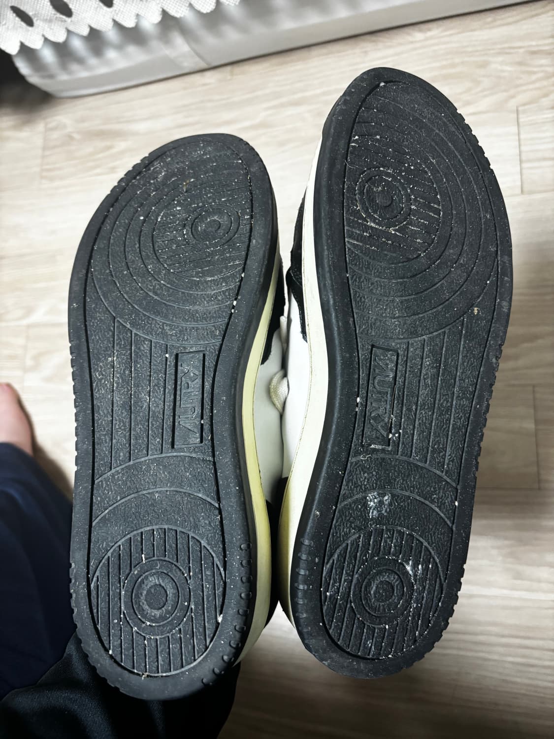 오트리 메달리스트 41사이즈 범고래 상품이미지4