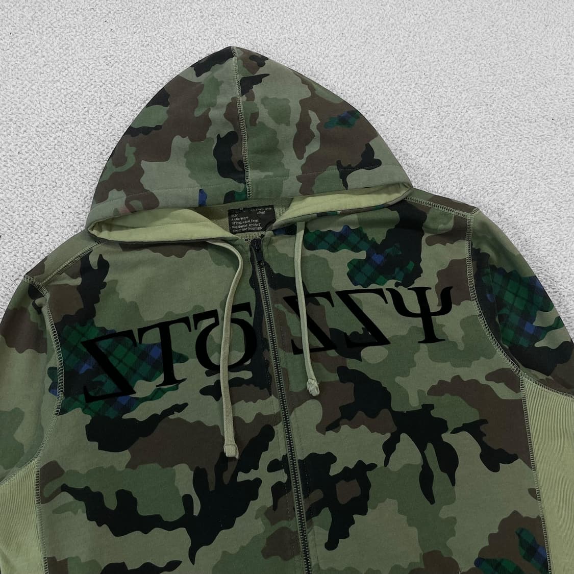 스투시 Stussy 스펠 로고 카모 후드집업 상품이미지2
