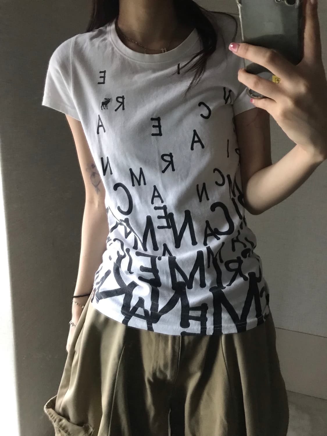 아베크롬비 y2k 레터링 반팔티셔츠 상품이미지2