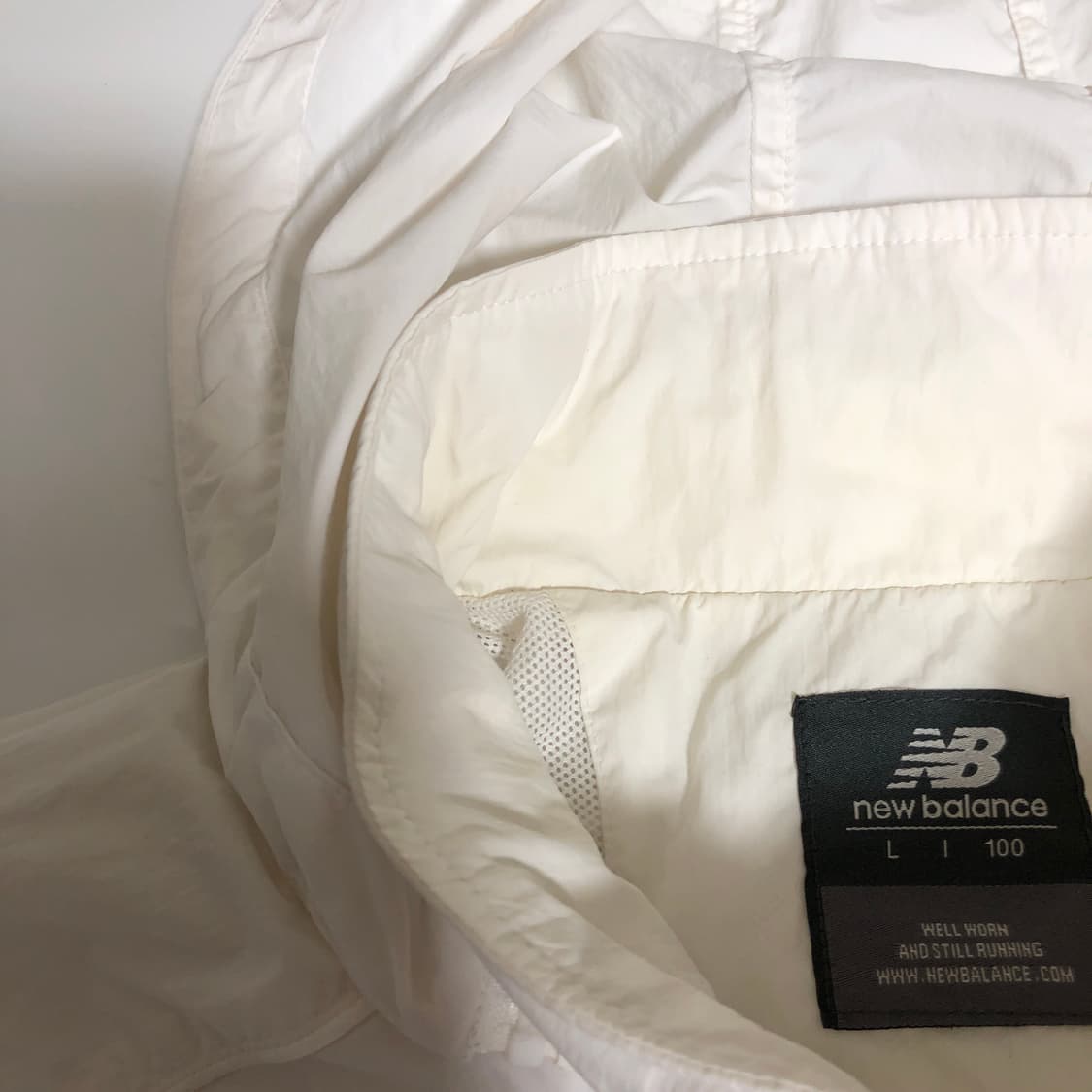 뉴발란스 바람막이 L 상품이미지4