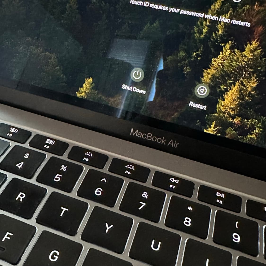 Macbook Air Retina 13 inch (2019) 상품이미지7