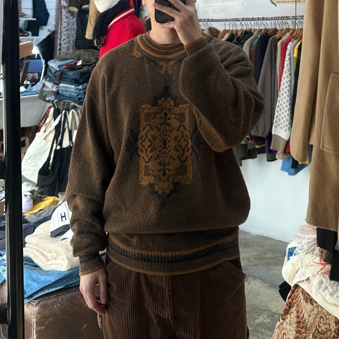 (착용컷) JEAN LOUIS SCHERRER 올드스쿨 니트 (105) 상품이미지3