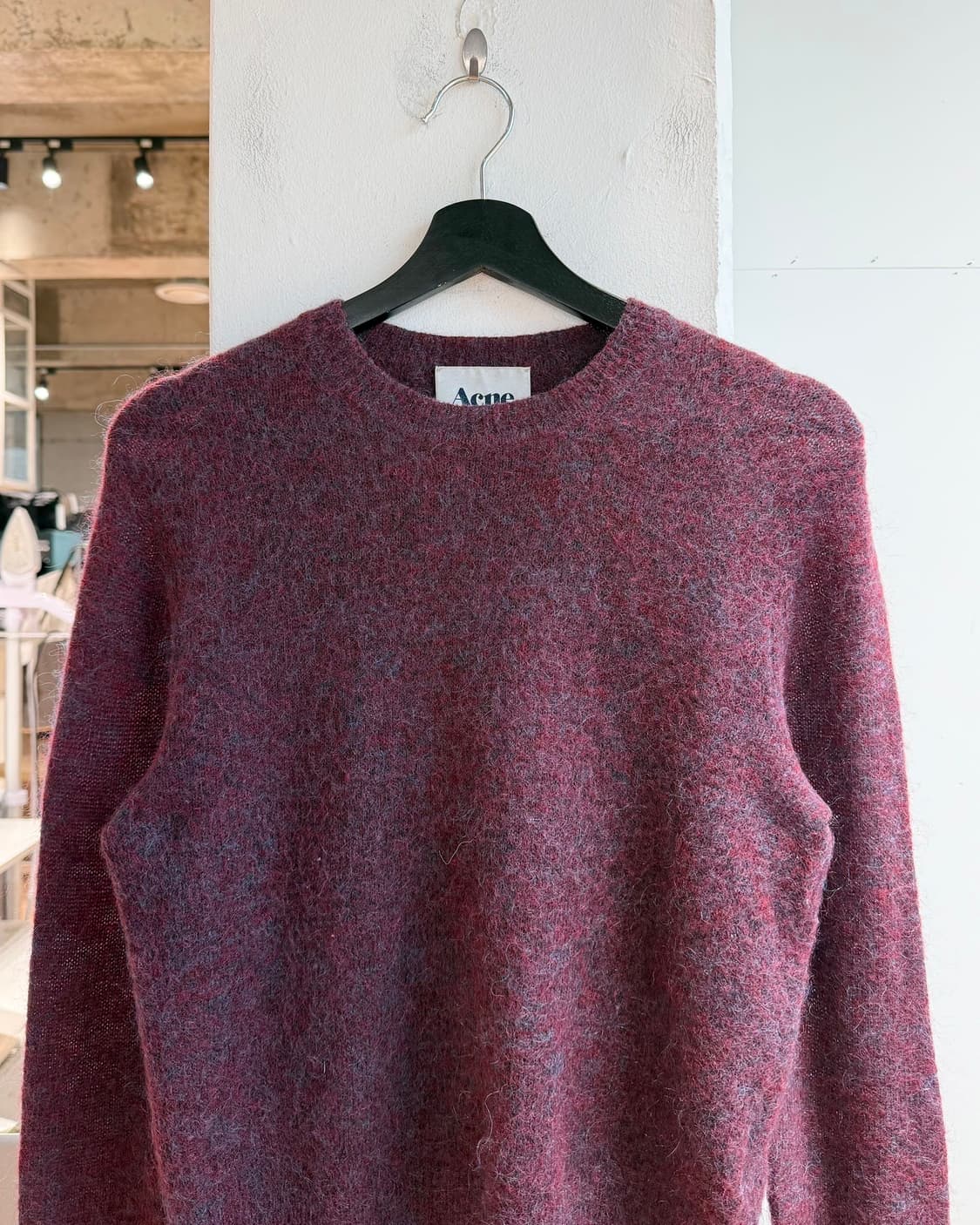 아크네 스튜디오 버건디 모헤어울 니트 상품이미지3