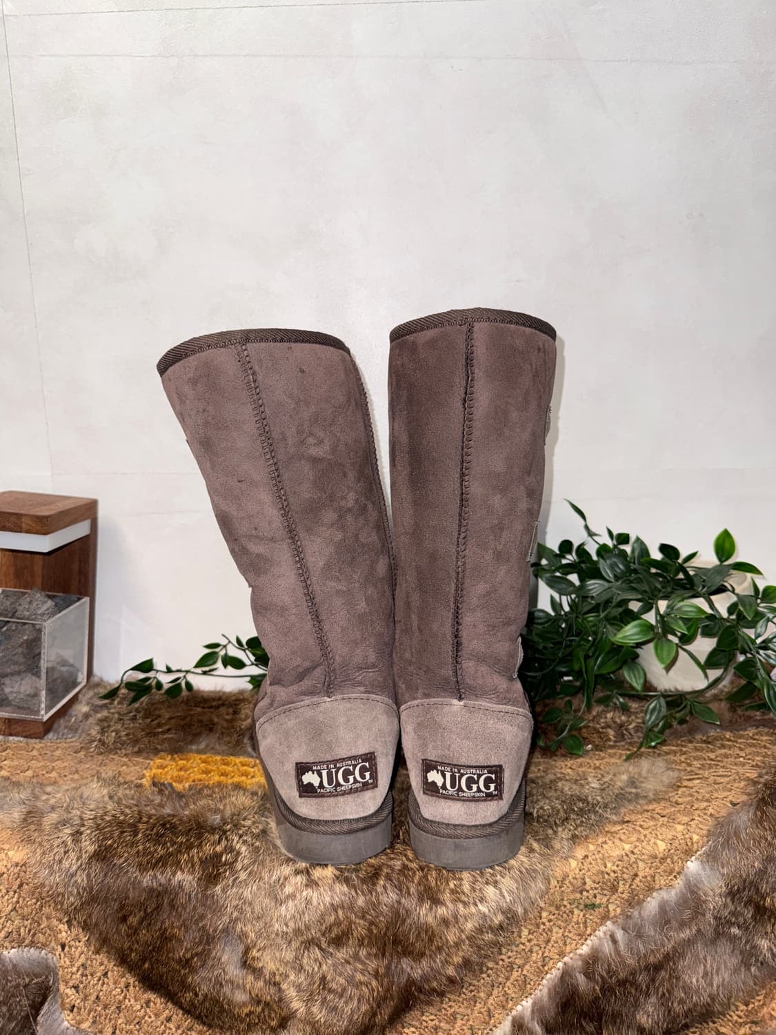 UGG bailey button triplet boots  상품이미지3