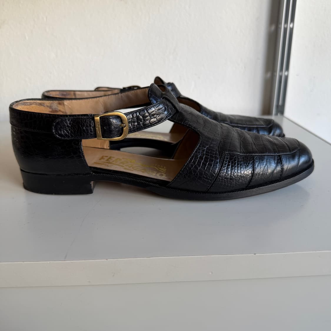 페레가모 블랙 레더 로퍼 상품이미지3