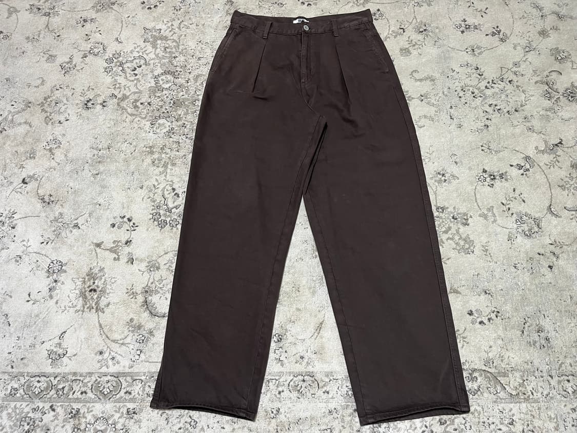 유니클로 U 르메르맛 브라운 데님 턱 팬츠 상품이미지1