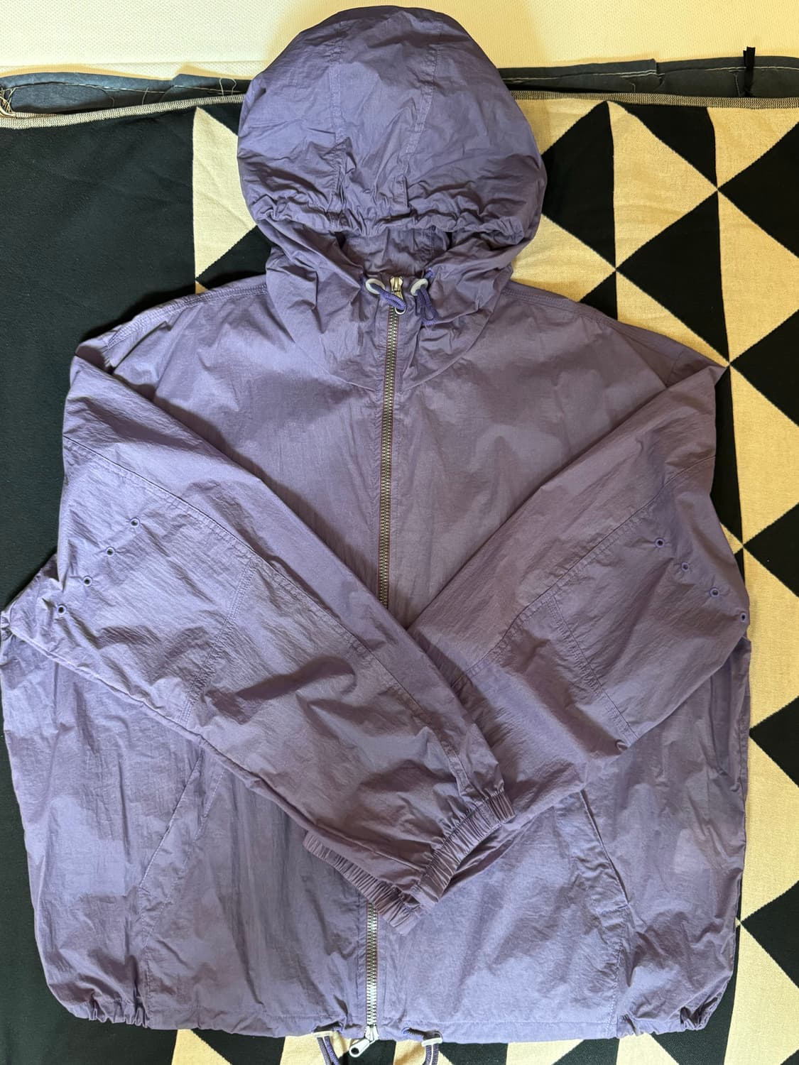 아워레가시 써모크로믹 나일론 자켓 상품이미지5