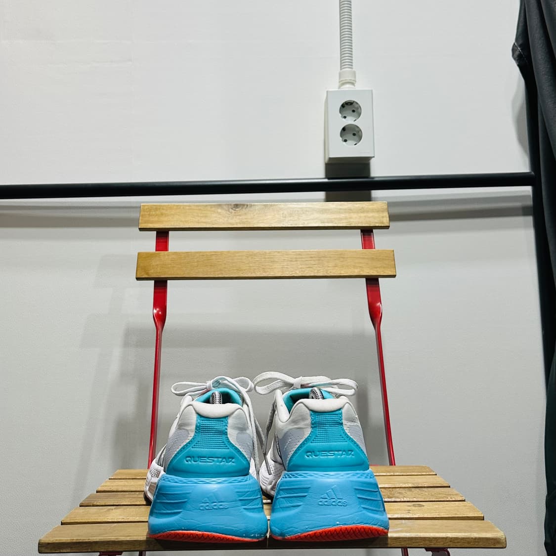 265) 아디다스 운동화 남성 남자 신발 퀘스타 런닝화 상품이미지4