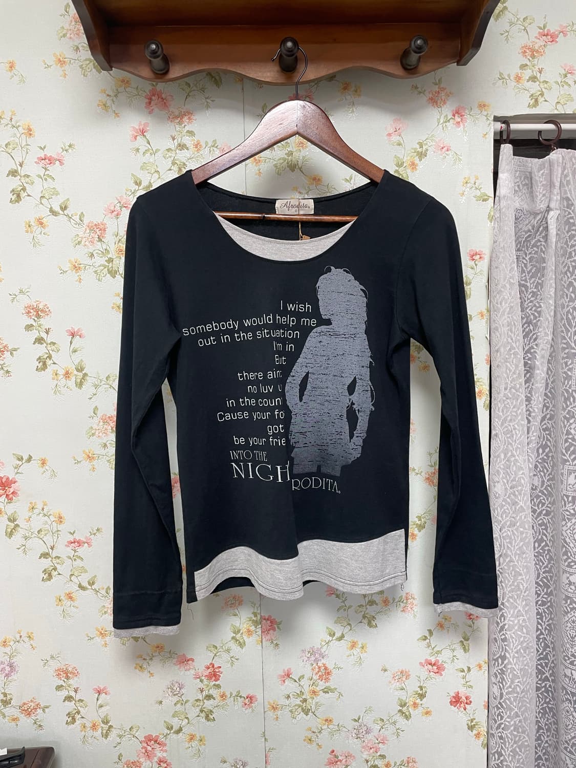 블랙&그레이 레이어드티 상품이미지1