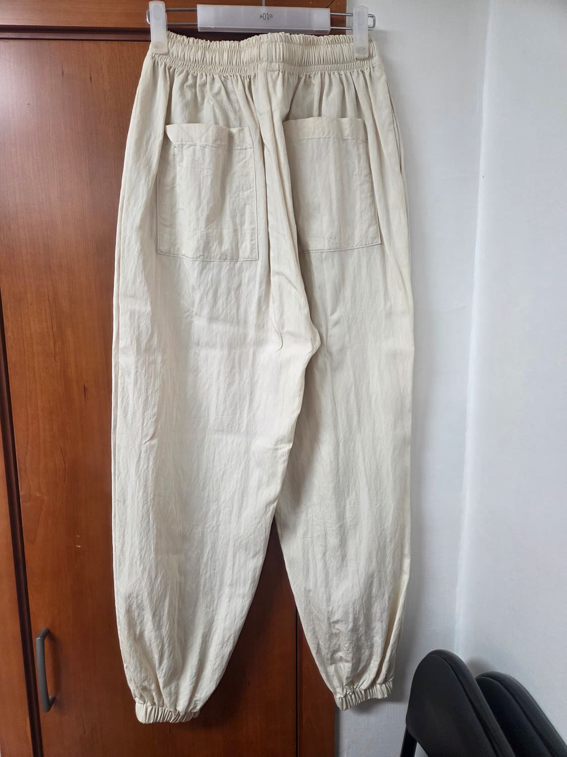 밈더워드로브 크링클 알라딘 조거 팬츠 아이보리 Free사이즈 상품이미지3