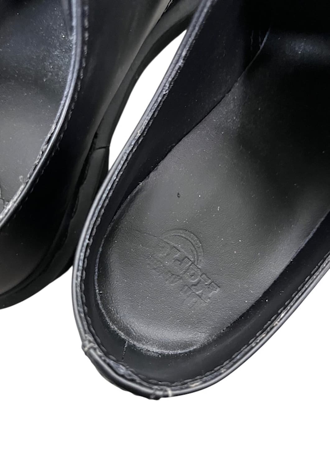 닥터마틴(Dr. Martens)의 1461 모노 3홀 더비 슈즈 상품이미지4