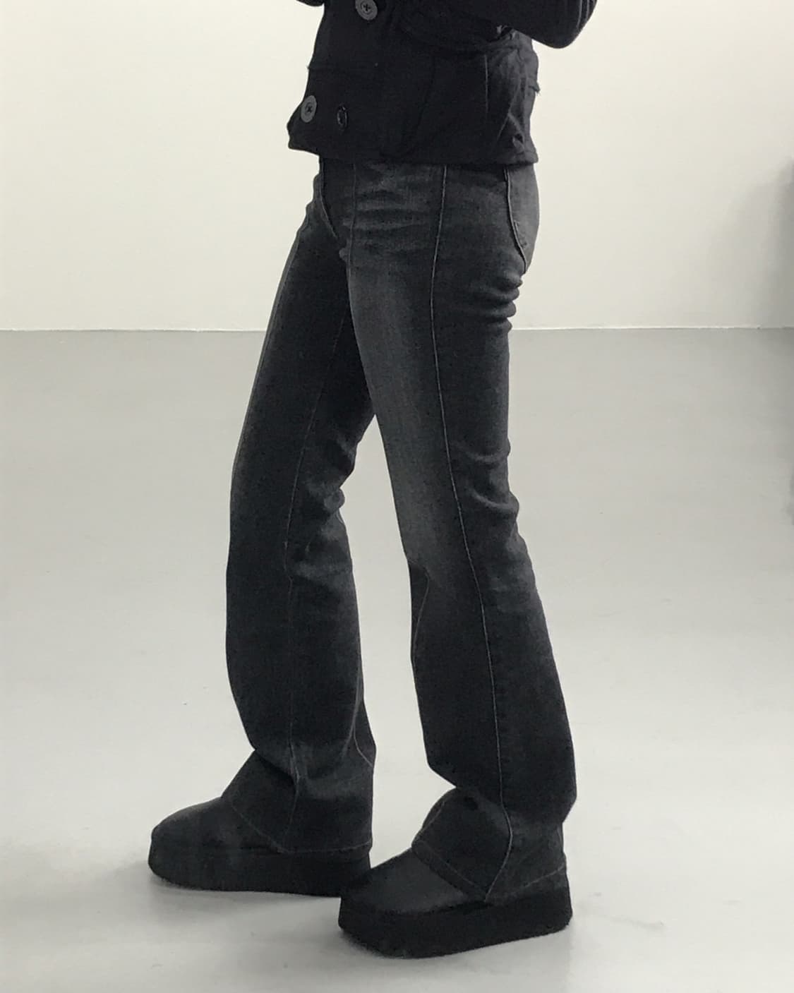 Jpn Black Washed Bootcut Jeans 상품이미지2