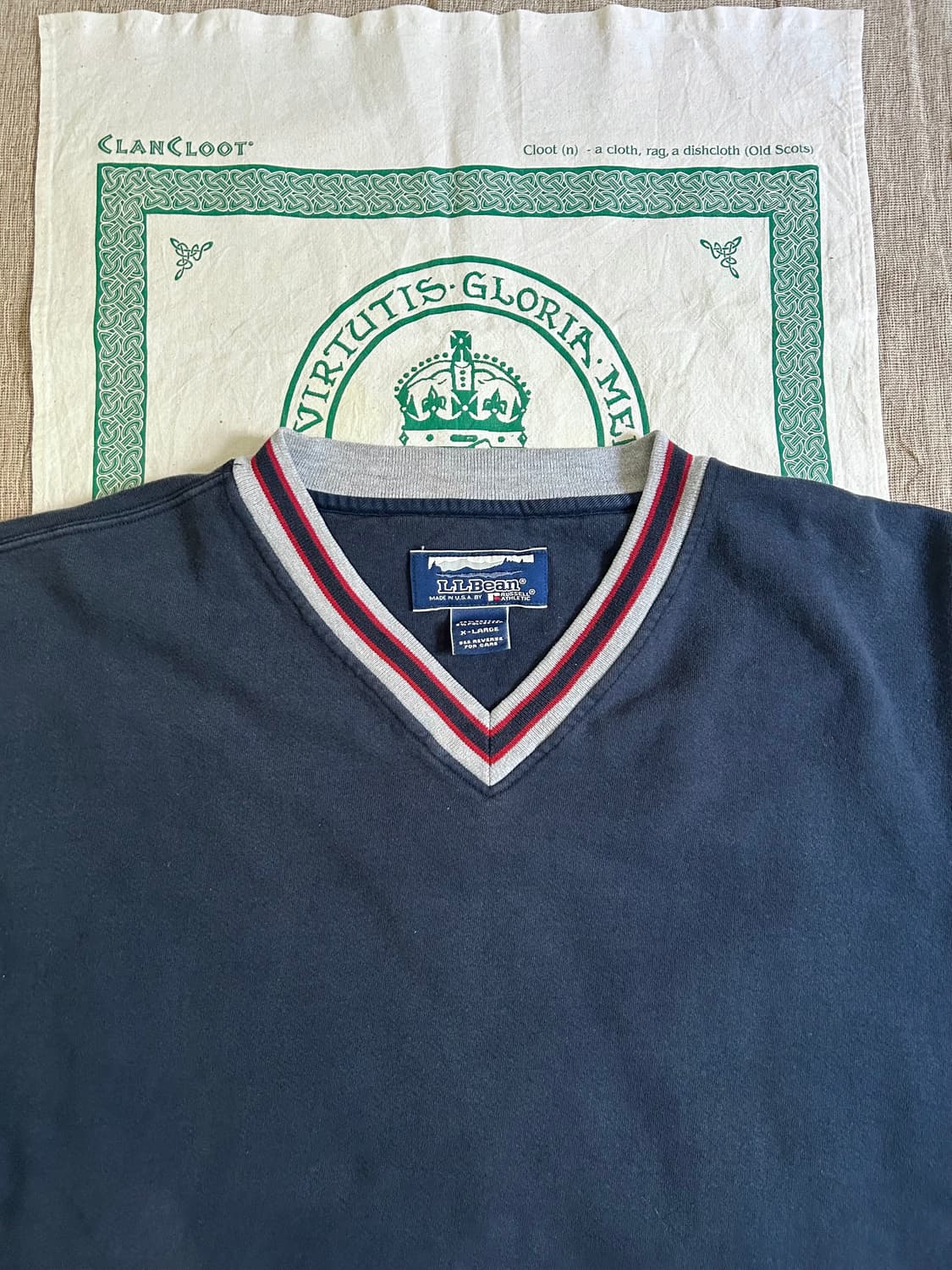 90s 엘엘빈 x 러셀 브이넥 스웻셔츠 Made in USA 상품이미지3