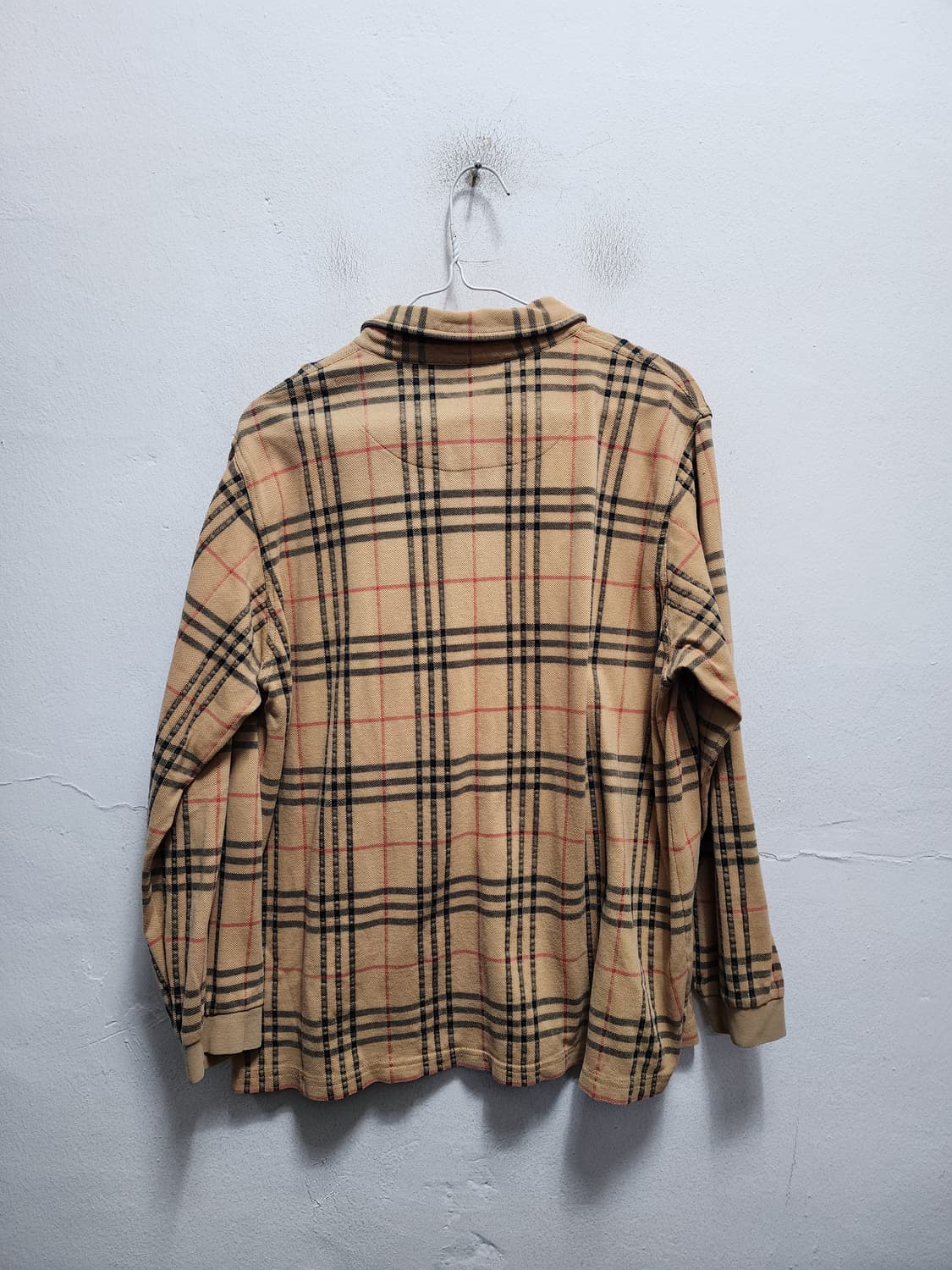 버버리 골프 완장로고 노바체크 긴팔티 상품이미지2