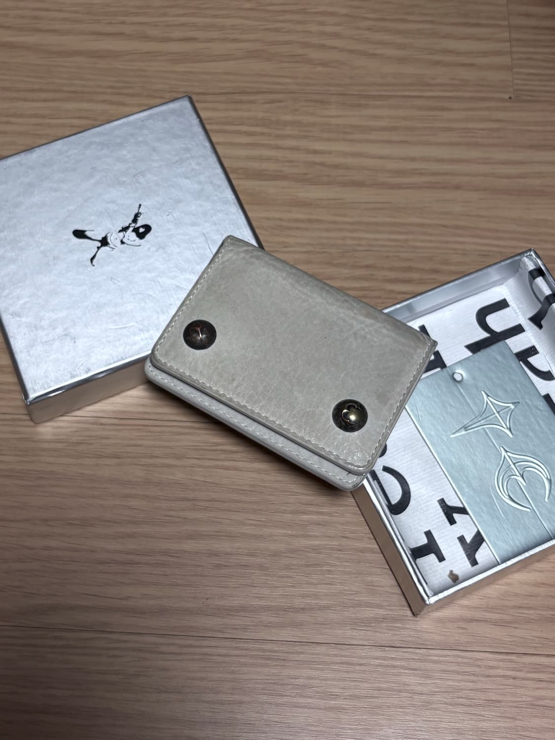 떠그클럽 rock 지갑 상품이미지2