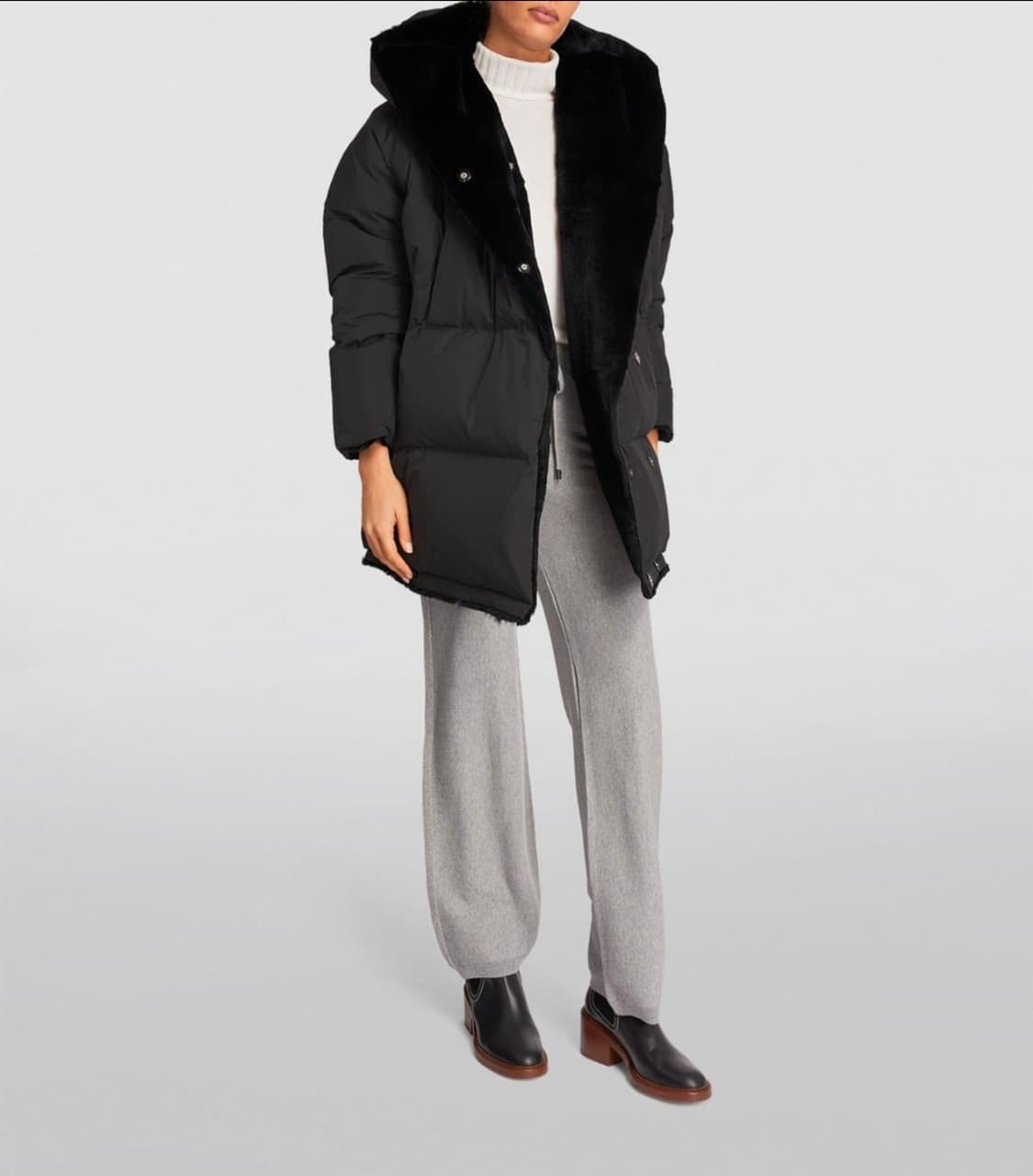 이브살로몬 토끼털 덕다운 리버시블 후드패딩 상품이미지1