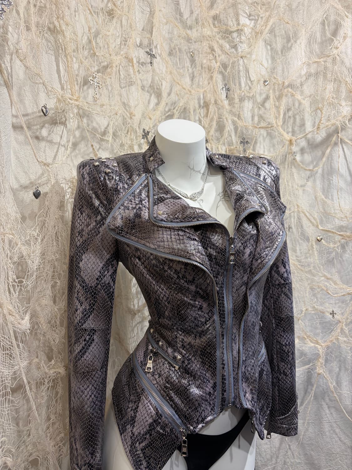 V-kei shalang phyton stud Rider jacket 상품이미지6