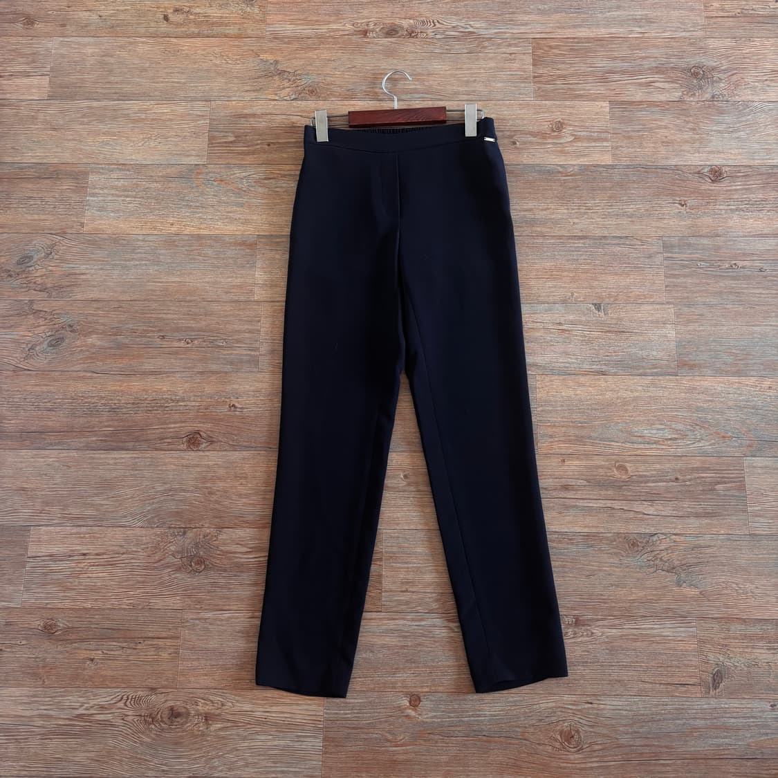 DKNY 블랙 밴딩 팬츠 25 26 단아한 실루엣 슬랙스 정장 바지 상품이미지1