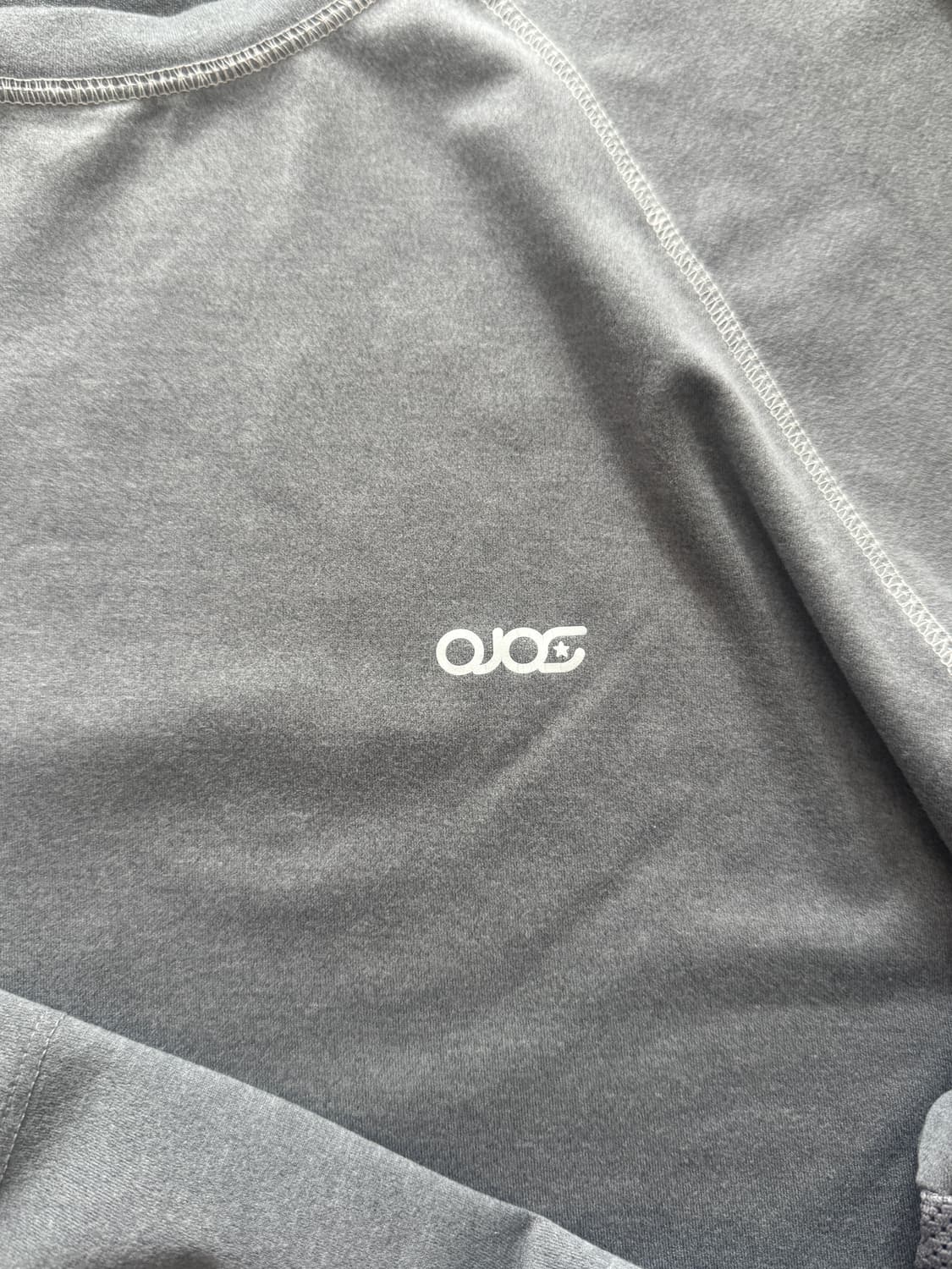 오호스 Mesh Band Puff Sleeve / Charcoal 상품이미지4